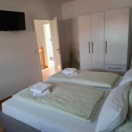 펜션 Neu! Time-out Weener